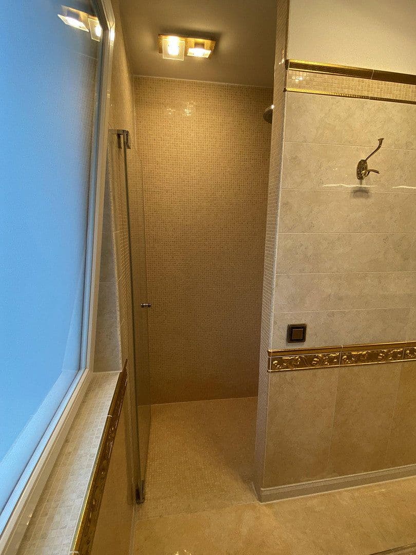 Predaj bytu 4-izbový 135 m², Hochstraße 30, Baden-Baden, Bádensko-Wurttembersko Predaj bytu 4-izbový 135 m², Hochstraße 30, Baden-Baden, Bádensko-Wurttembersko