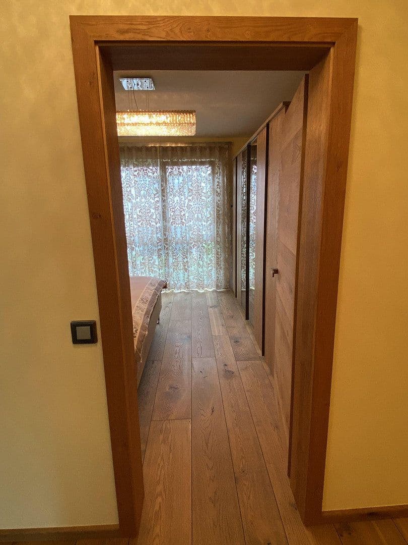 Predaj bytu 4-izbový 135 m², Hochstraße 30, Baden-Baden, Bádensko-Wurttembersko Predaj bytu 4-izbový 135 m², Hochstraße 30, Baden-Baden, Bádensko-Wurttembersko