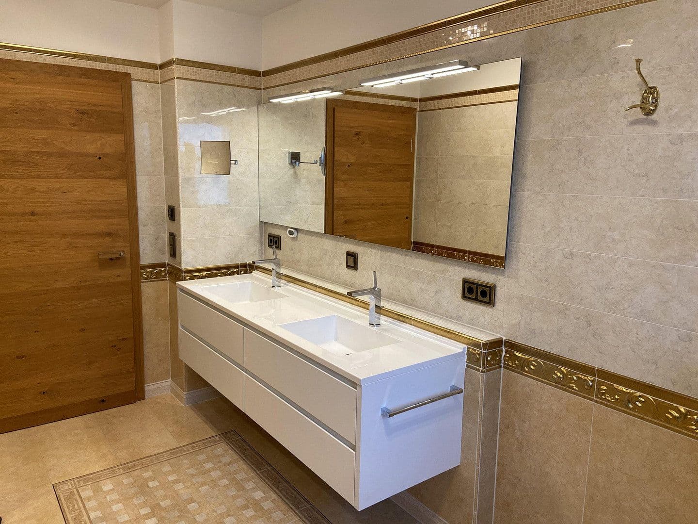 Predaj bytu 4-izbový 135 m², Hochstraße 30, Baden-Baden, Bádensko-Wurttembersko Predaj bytu 4-izbový 135 m², Hochstraße 30, Baden-Baden, Bádensko-Wurttembersko