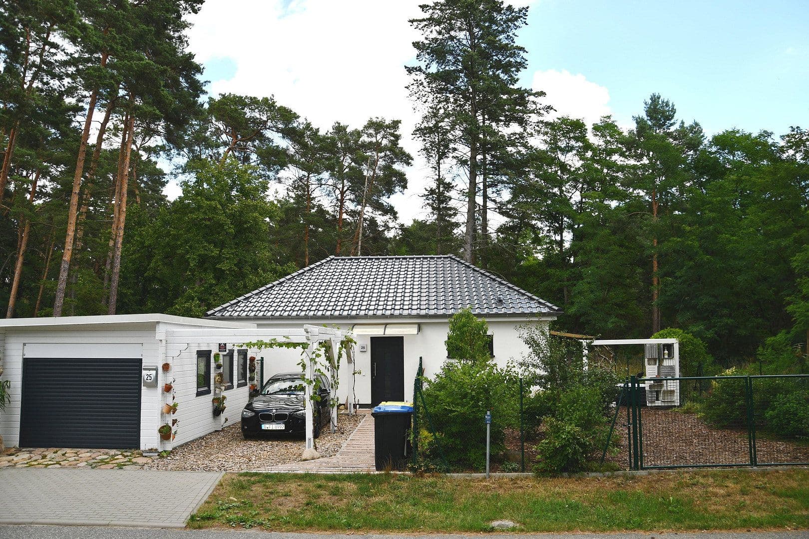 Predaj domu 82 m², pozemok 641 m², Am Uhlenhorst 25, Borkheide, Brandenbursko Predaj domu 82 m², pozemok 641 m², Am Uhlenhorst 25, Borkheide, Brandenbursko