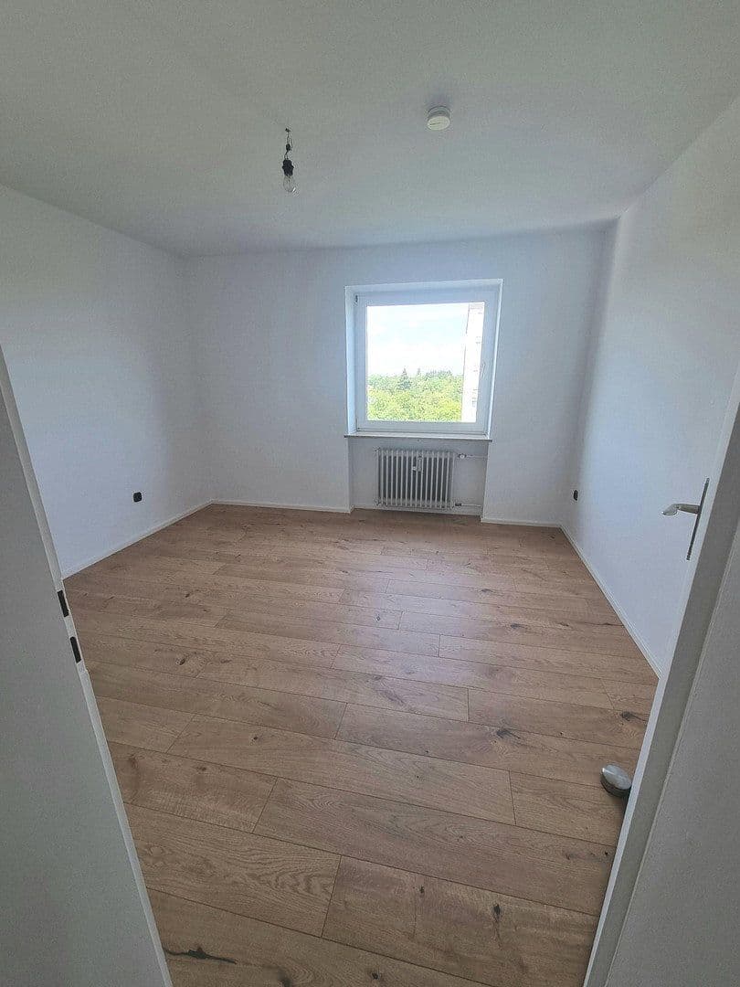 Predaj bytu 3-izbový 66 m², München, Bavorsko Predaj bytu 3-izbový 66 m², München, Bavorsko