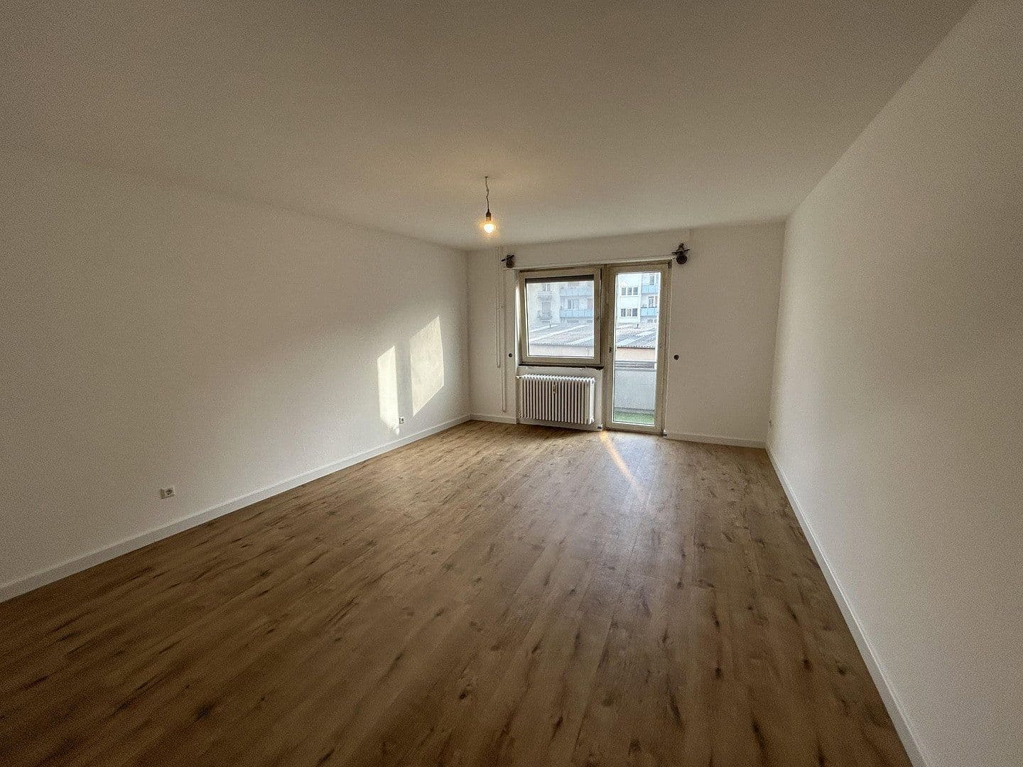 Prenájom bytu 1-izbový 43 m², Augartenstraße 44, Mannheim, Bádensko-Wurttembersko Prenájom bytu 1-izbový 43 m², Augartenstraße 44, Mannheim, Bádensko-Wurttembersko