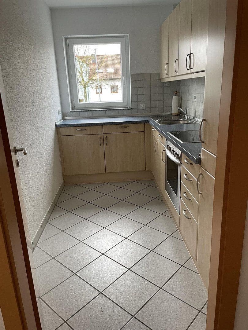 Prenájom bytu 3-izbový 76 m², Bensheim, Hesensko Prenájom bytu 3-izbový 76 m², Bensheim, Hesensko