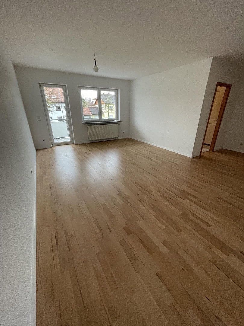 Prenájom bytu 3-izbový 76 m², Bensheim, Hesensko Prenájom bytu 3-izbový 76 m², Bensheim, Hesensko
