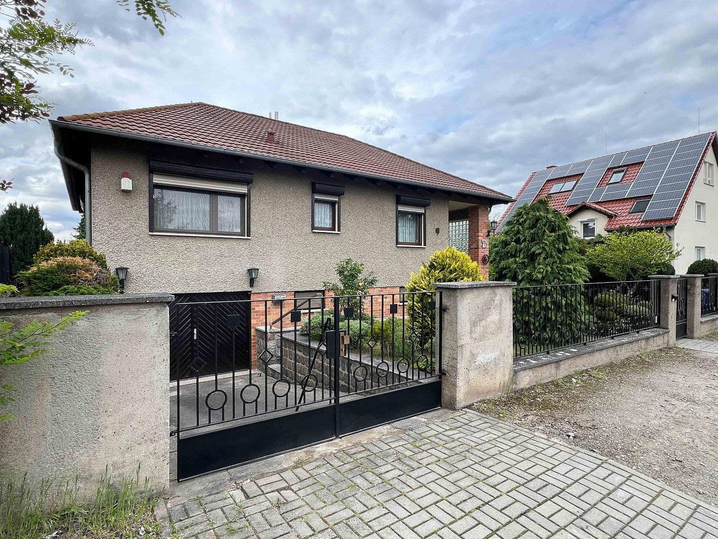 Predaj domu 120 m², pozemok 650 m², Berlin, Berlín Predaj domu 120 m², pozemok 650 m², Berlin, Berlín