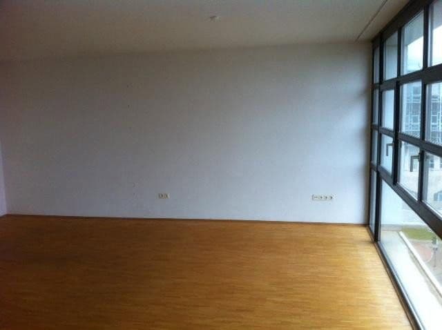 Prenájom bytu 2-izbový 77 m², Düsseldorf, Severné Porýnie - Westfálsko Prenájom bytu 2-izbový 77 m², Düsseldorf, Severné Porýnie - Westfálsko