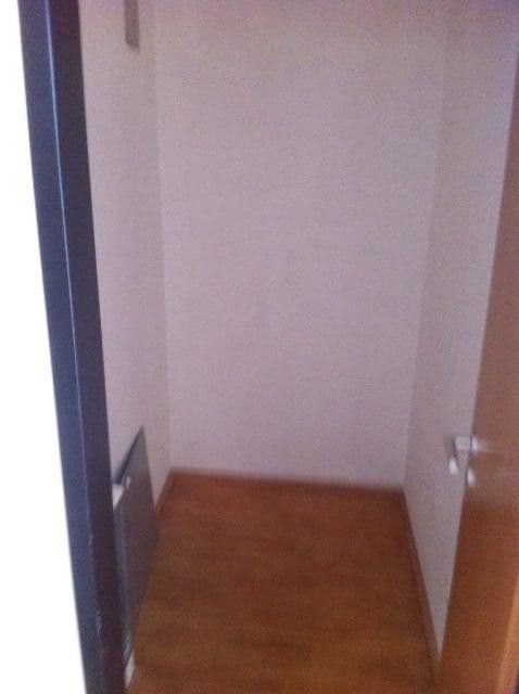 Prenájom bytu 2-izbový 77 m², Düsseldorf, Severné Porýnie - Westfálsko Prenájom bytu 2-izbový 77 m², Düsseldorf, Severné Porýnie - Westfálsko