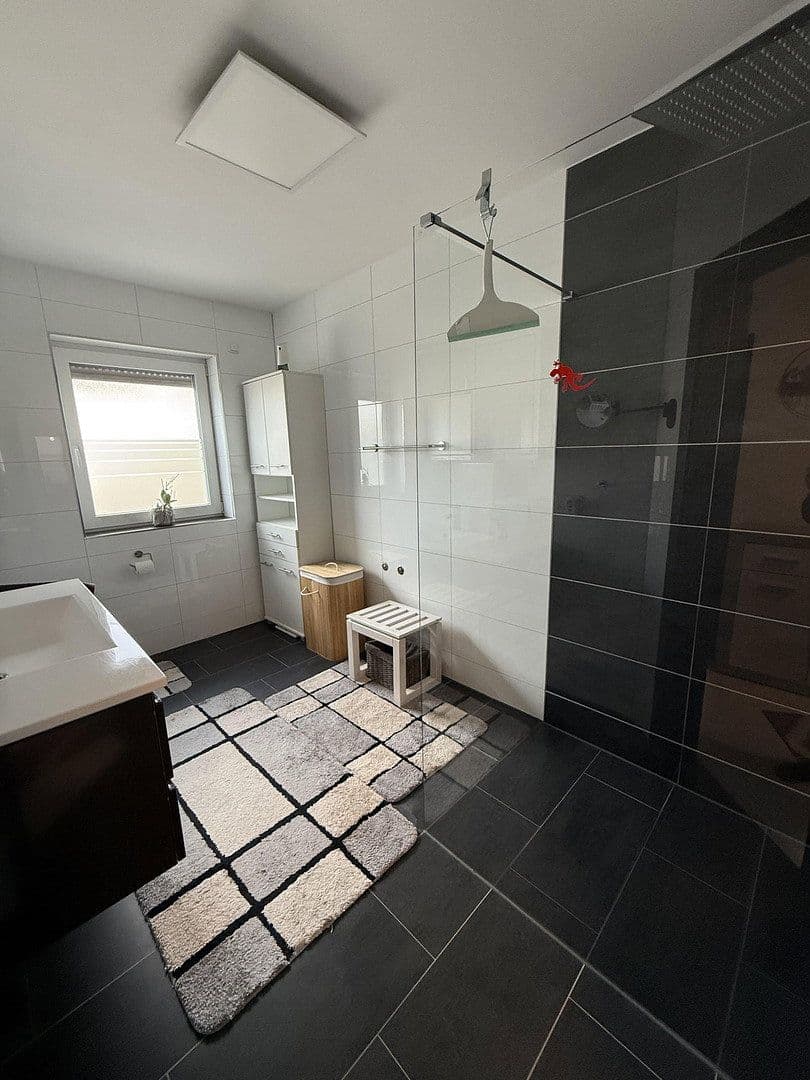 Predaj bytu 3-izbový 83 m², Biebertal, Hesensko Predaj bytu 3-izbový 83 m², Biebertal, Hesensko