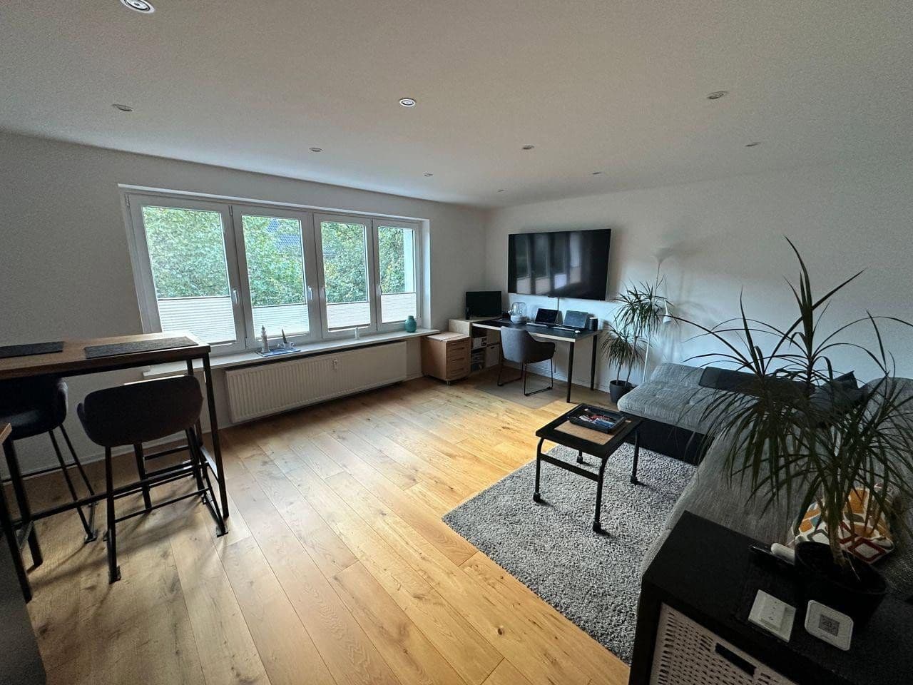 Prenájom bytu 2-izbový 75 m², Hamburg, Hamburg Prenájom bytu 2-izbový 75 m², Hamburg, Hamburg