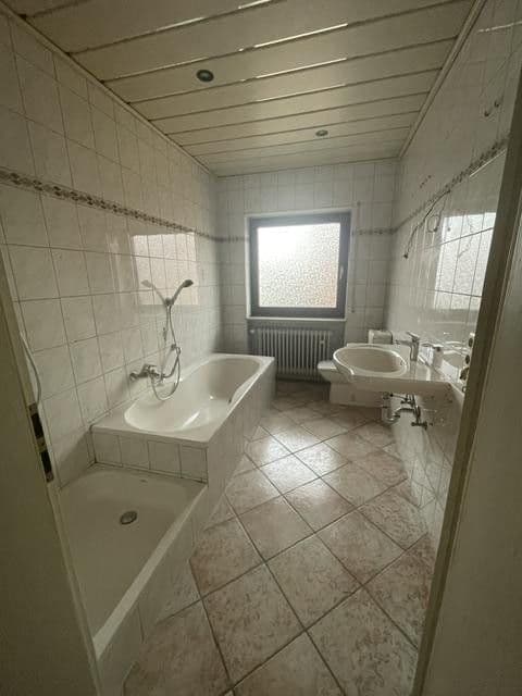 Predaj domu 275 m², pozemok 985 m², Schondra, Bavorsko Predaj domu 275 m², pozemok 985 m², Schondra, Bavorsko