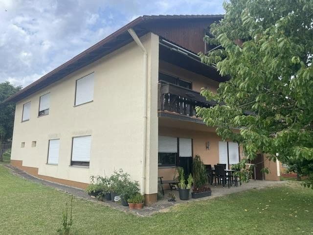 Predaj domu 275 m², pozemok 985 m², Schondra, Bavorsko Predaj domu 275 m², pozemok 985 m², Schondra, Bavorsko