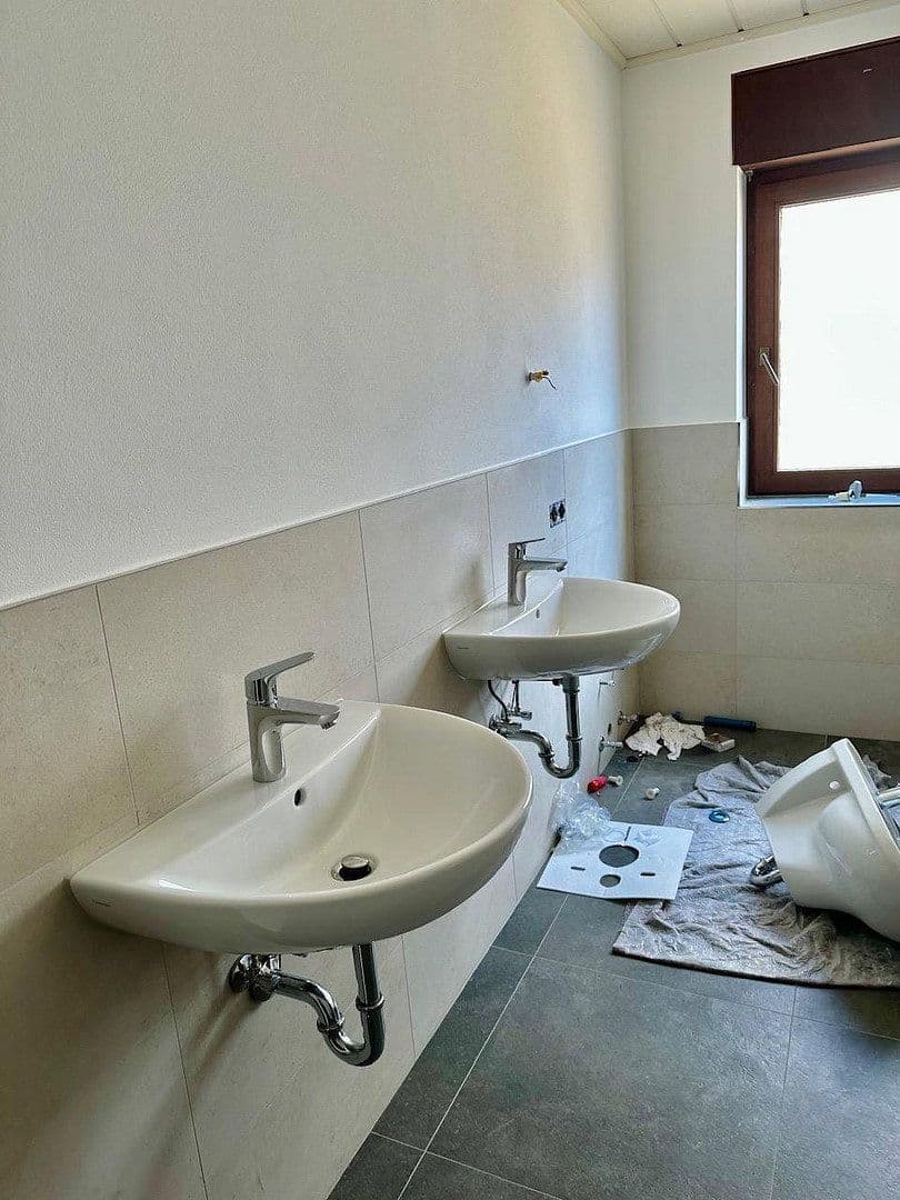 Prenájom bytu 5-izbový 150 m², Ettlingen, Bádensko-Wurttembersko Prenájom bytu 5-izbový 150 m², Ettlingen, Bádensko-Wurttembersko