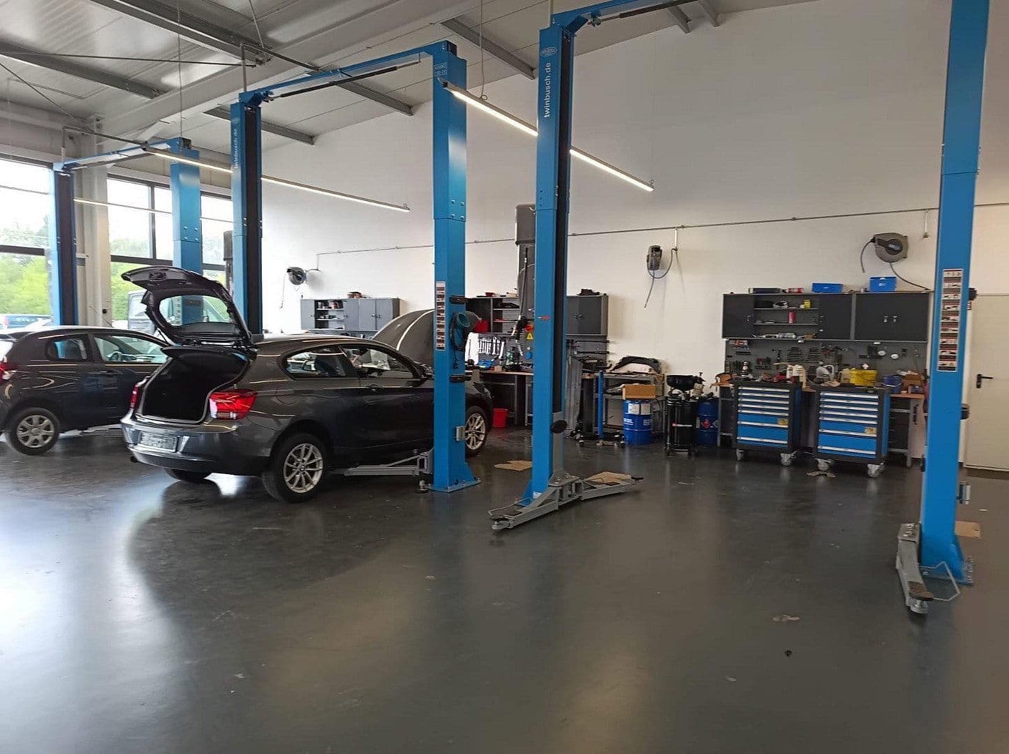 Prenájom nebytového priestoru 900 m², Untere Gewerbestraße 10, Pfaffen-Schwabenheim, Porýnie-Falcko Prenájom nebytového priestoru 900 m², Untere Gewerbestraße 10, Pfaffen-Schwabenheim, Porýnie-Falcko