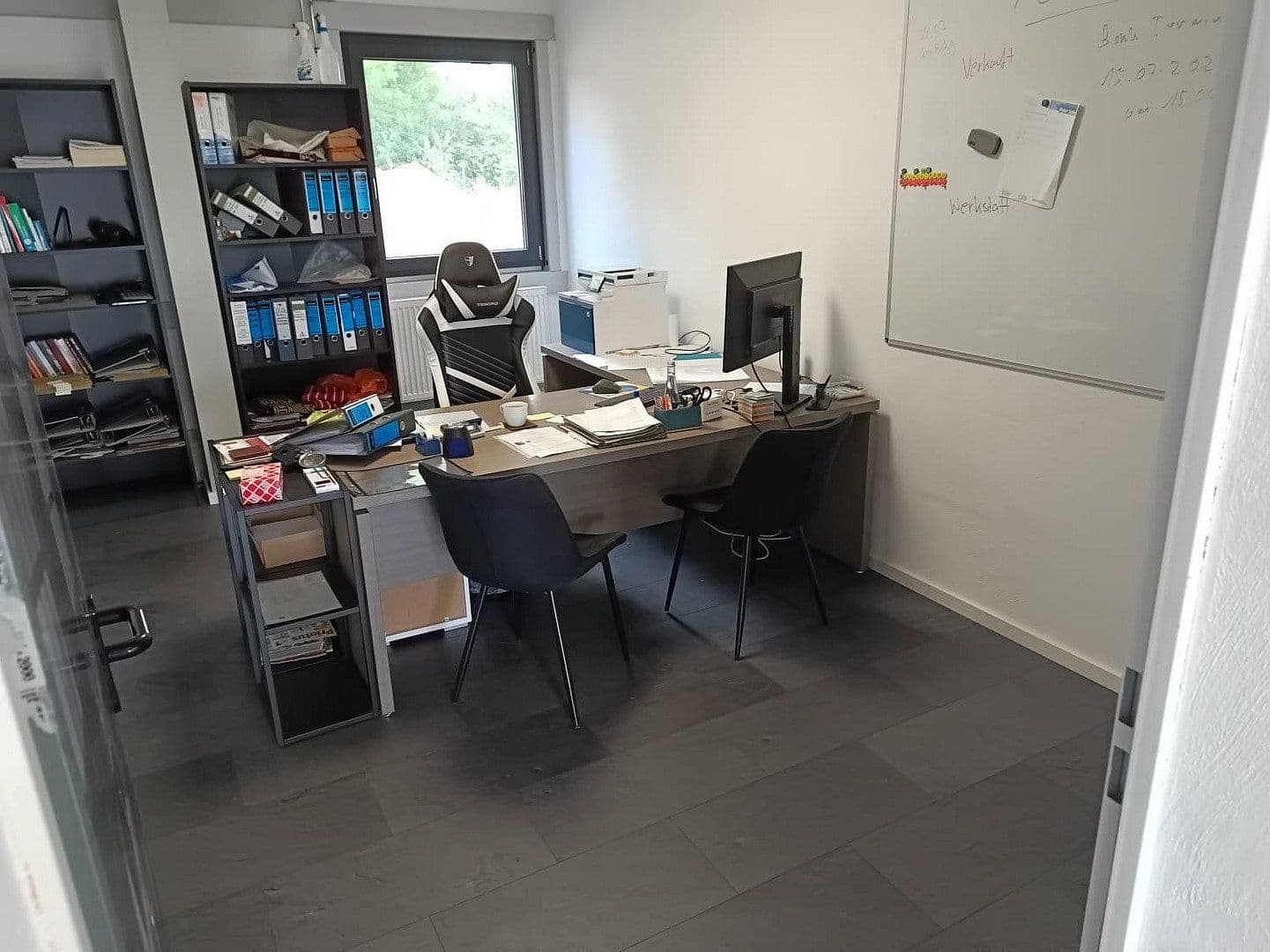 Prenájom nebytového priestoru 900 m², Untere Gewerbestraße 10, Pfaffen-Schwabenheim, Porýnie-Falcko Prenájom nebytového priestoru 900 m², Untere Gewerbestraße 10, Pfaffen-Schwabenheim, Porýnie-Falcko
