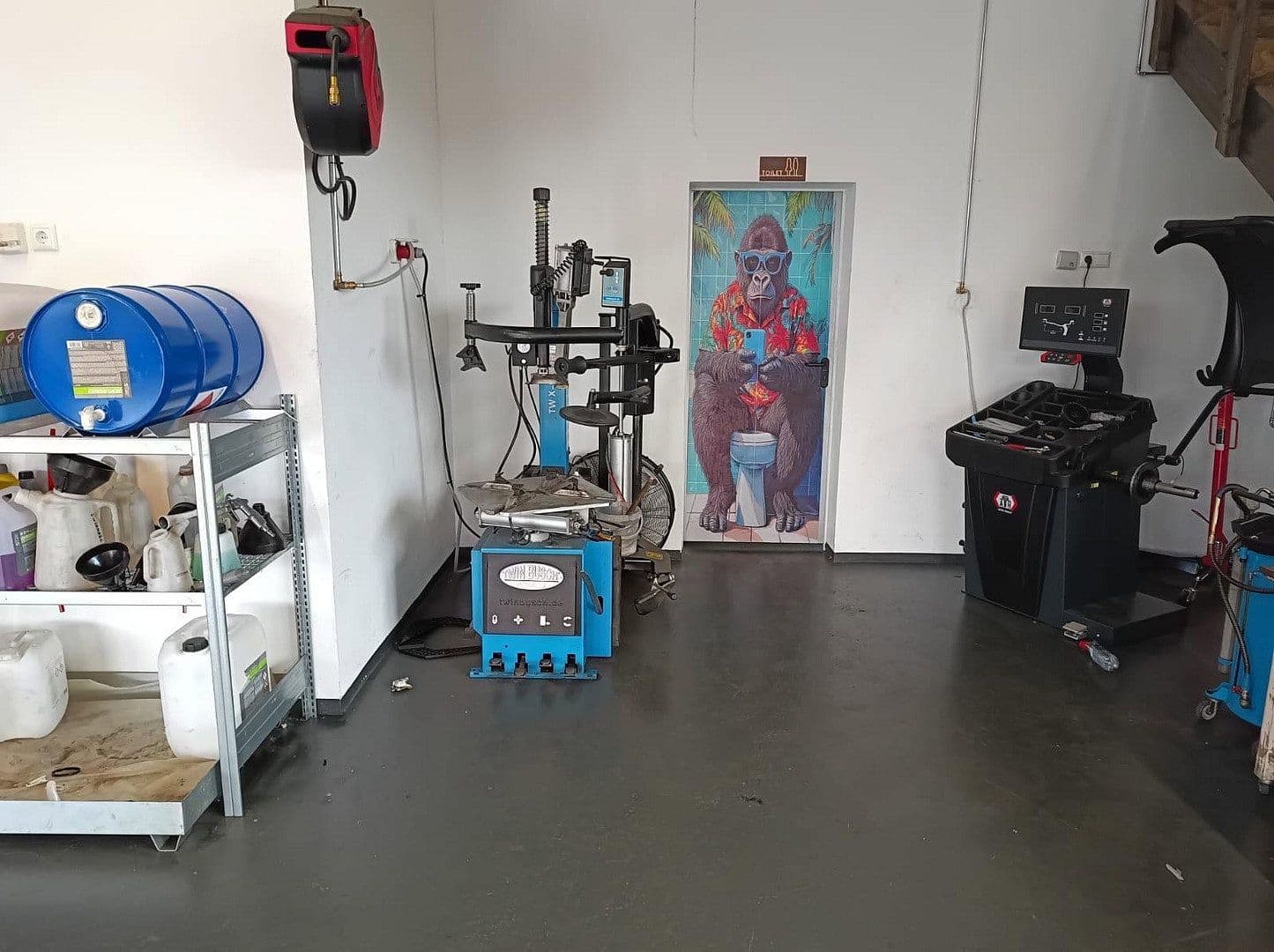 Prenájom nebytového priestoru 900 m², Untere Gewerbestraße 10, Pfaffen-Schwabenheim, Porýnie-Falcko Prenájom nebytového priestoru 900 m², Untere Gewerbestraße 10, Pfaffen-Schwabenheim, Porýnie-Falcko