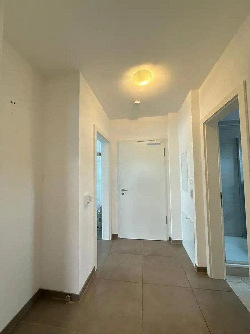 Prenájom bytu 2-izbový 60 m², Ingolstadt, Bavorsko Prenájom bytu 2-izbový 60 m², Ingolstadt, Bavorsko