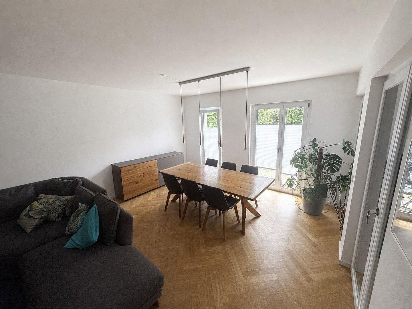 Predaj bytu 4-izbový 114 m², Frankfurt, Hesensko Predaj bytu 4-izbový 114 m², Frankfurt, Hesensko