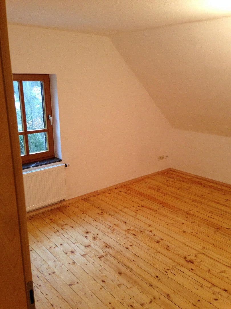 Predaj domu 191 m², pozemok 336 m², Leistenbachstraße 1, Schmitten im Taunus, Hesensko Predaj domu 191 m², pozemok 336 m², Leistenbachstraße 1, Schmitten im Taunus, Hesensko