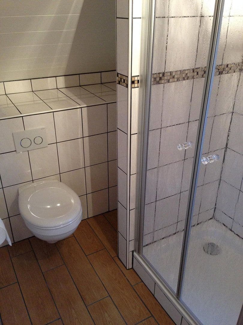 Predaj domu 191 m², pozemok 336 m², Leistenbachstraße 1, Schmitten im Taunus, Hesensko Predaj domu 191 m², pozemok 336 m², Leistenbachstraße 1, Schmitten im Taunus, Hesensko