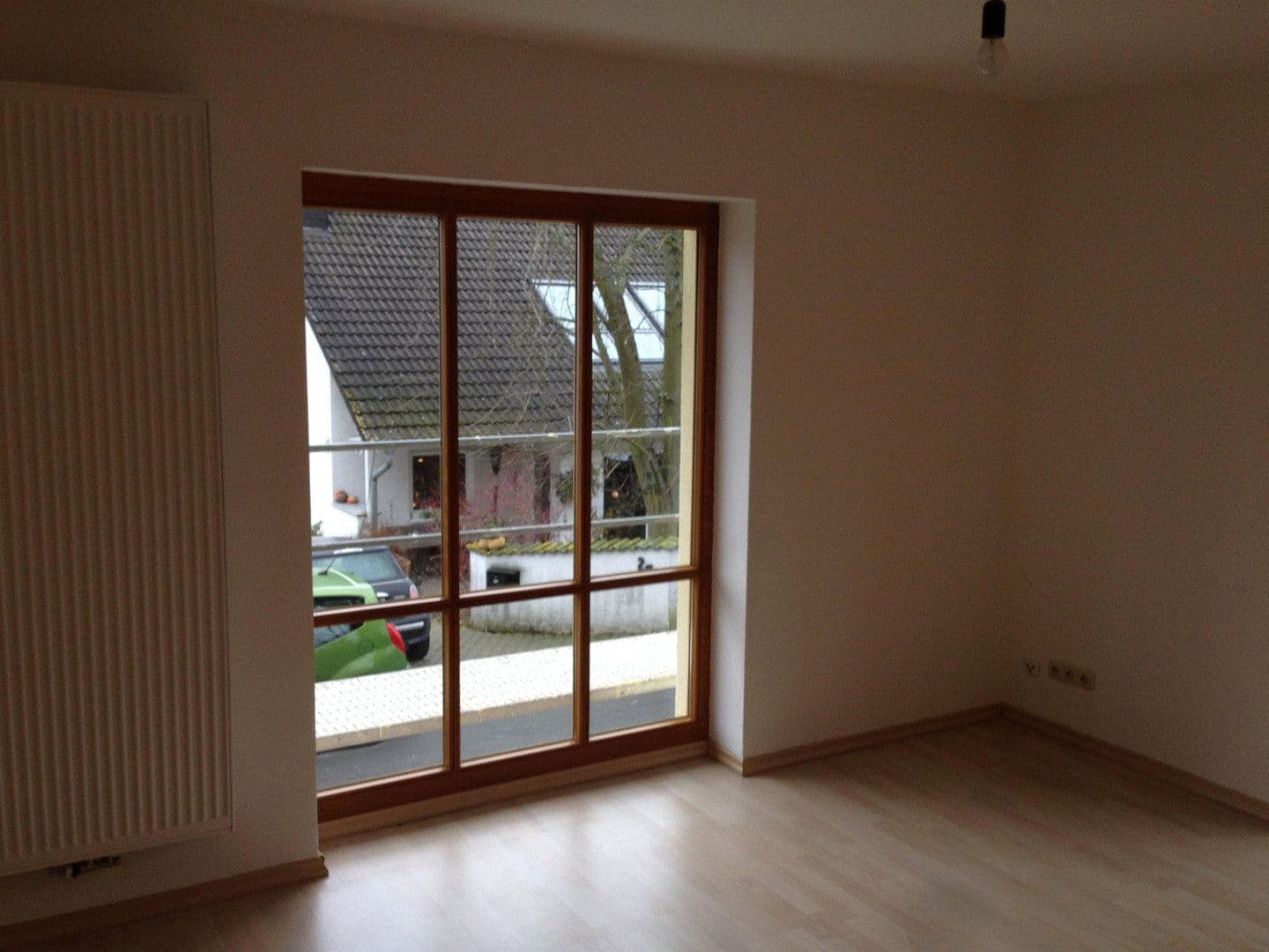 Predaj domu 191 m², pozemok 336 m², Leistenbachstraße 1, Schmitten im Taunus, Hesensko Predaj domu 191 m², pozemok 336 m², Leistenbachstraße 1, Schmitten im Taunus, Hesensko