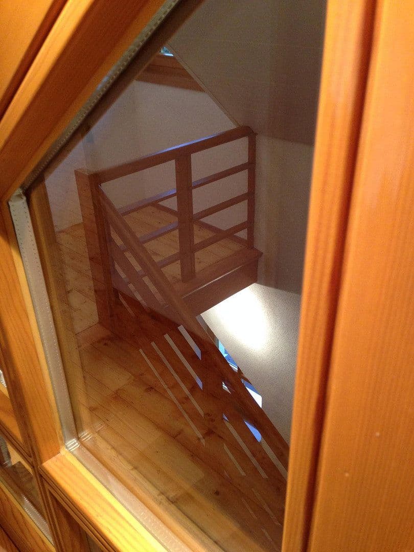 Predaj domu 191 m², pozemok 336 m², Leistenbachstraße 1, Schmitten im Taunus, Hesensko Predaj domu 191 m², pozemok 336 m², Leistenbachstraße 1, Schmitten im Taunus, Hesensko