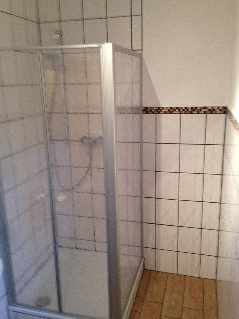 Predaj domu 191 m², pozemok 336 m², Leistenbachstraße 1, Schmitten im Taunus, Hesensko Predaj domu 191 m², pozemok 336 m², Leistenbachstraße 1, Schmitten im Taunus, Hesensko