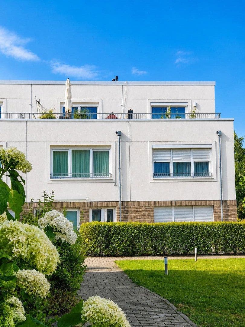 Predaj domu 125 m², pozemok 130 m², Berlin, Berlín Predaj domu 125 m², pozemok 130 m², Berlin, Berlín