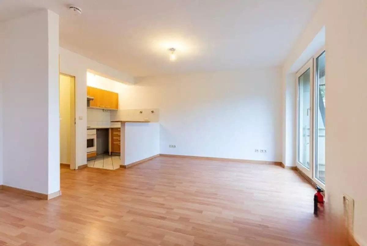 Prenájom bytu 1-izbový 34 m², Kiel, Šlezvicko-Holštajnsko Prenájom bytu 1-izbový 34 m², Kiel, Šlezvicko-Holštajnsko