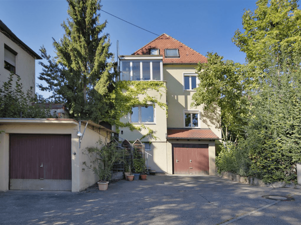 Predaj domu 140 m², pozemok 541 m², Ludwigsburg, Bádensko-Wurttembersko Predaj domu 140 m², pozemok 541 m², Ludwigsburg, Bádensko-Wurttembersko