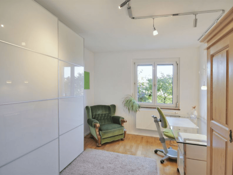 Predaj domu 140 m², pozemok 541 m², Ludwigsburg, Bádensko-Wurttembersko Predaj domu 140 m², pozemok 541 m², Ludwigsburg, Bádensko-Wurttembersko