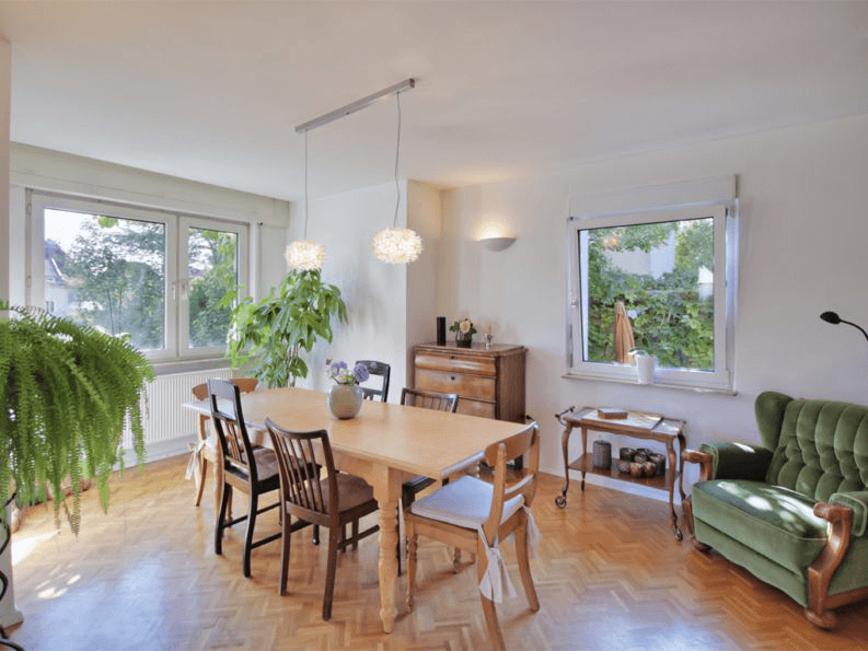 Predaj domu 140 m², pozemok 541 m², Ludwigsburg, Bádensko-Wurttembersko Predaj domu 140 m², pozemok 541 m², Ludwigsburg, Bádensko-Wurttembersko