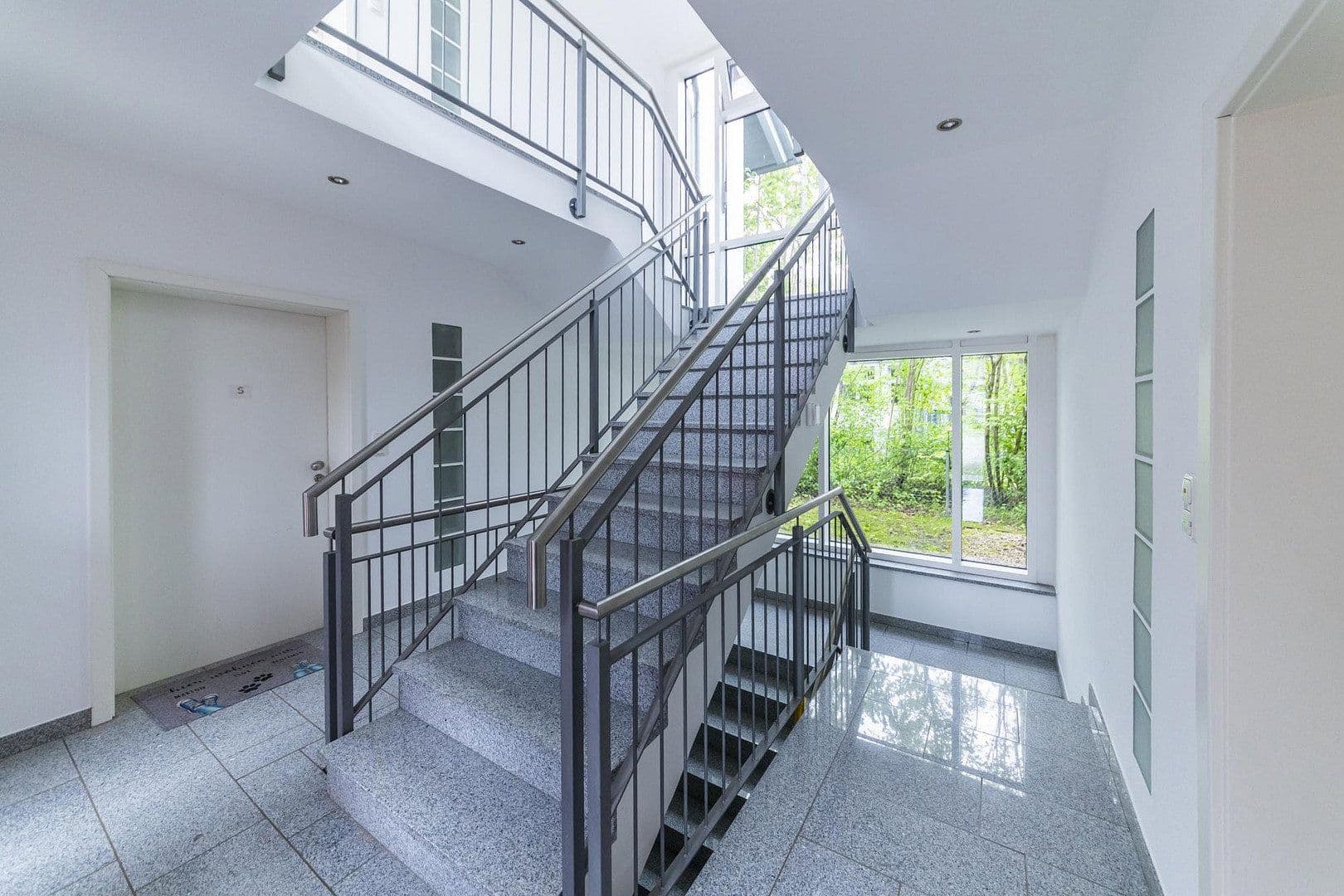 Predaj bytu 4-izbový 167 m², Wirthfeldweg 1, Sauerlach, Bavorsko Predaj bytu 4-izbový 167 m², Wirthfeldweg 1, Sauerlach, Bavorsko