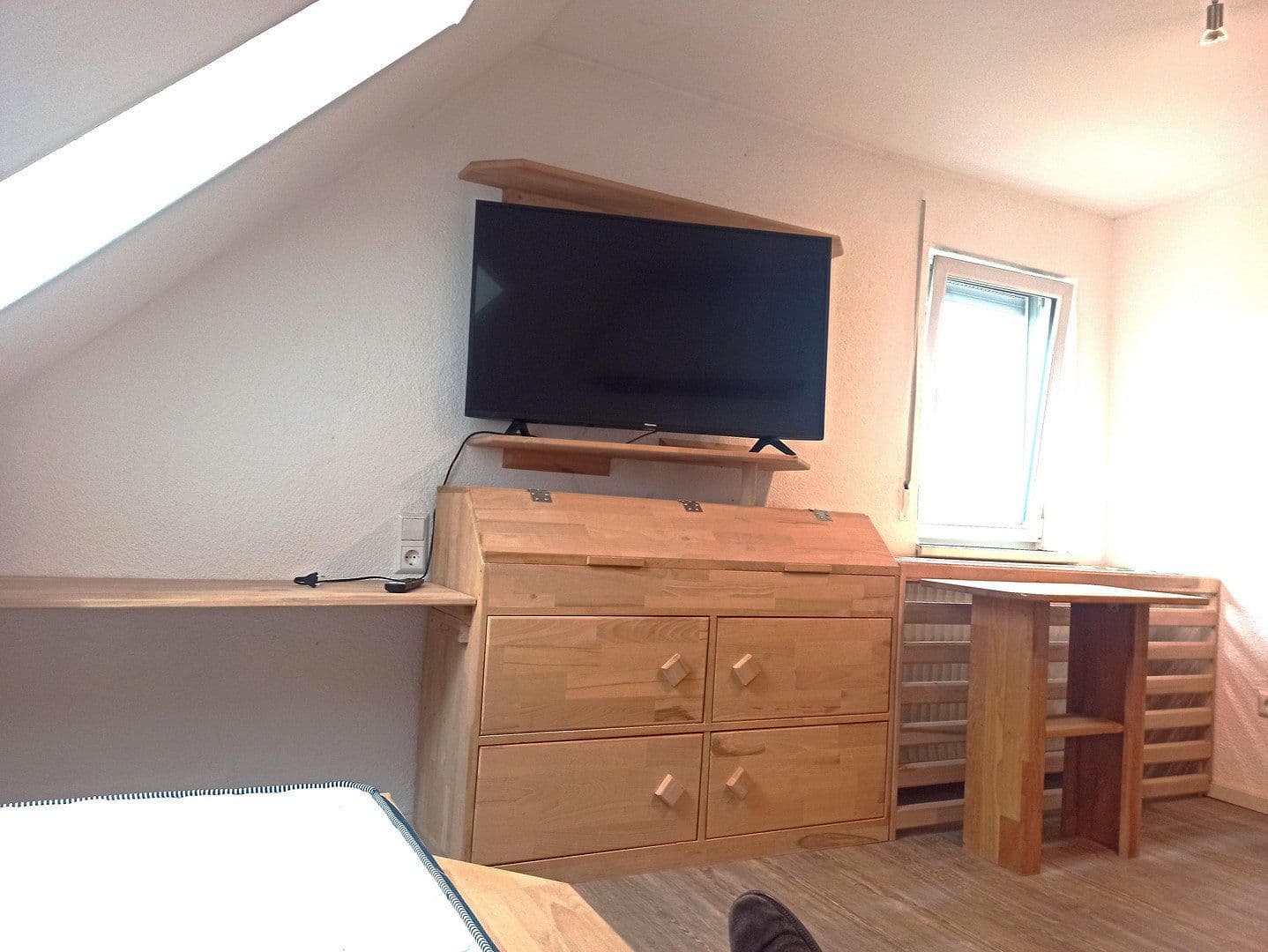 Prenájom bytu 6-izbový 160 m², Alemannenstraße 29, Schwäbisch Gmünd, Bádensko-Wurttembersko Prenájom bytu 6-izbový 160 m², Alemannenstraße 29, Schwäbisch Gmünd, Bádensko-Wurttembersko