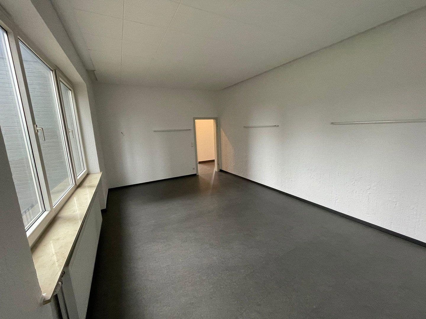 Prenájom kancelárie 323 m², Oberhausen, Severné Porýnie - Westfálsko Prenájom kancelárie 323 m², Oberhausen, Severné Porýnie - Westfálsko
