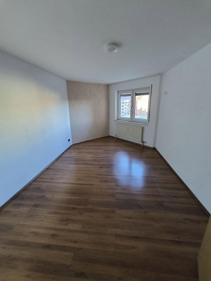Predaj bytu 2-izbový 58 m², Kaiser Wilhelm Str., Ludwigshafen am Rhein, Porýnie-Falcko Predaj bytu 2-izbový 58 m², Kaiser Wilhelm Str., Ludwigshafen am Rhein, Porýnie-Falcko