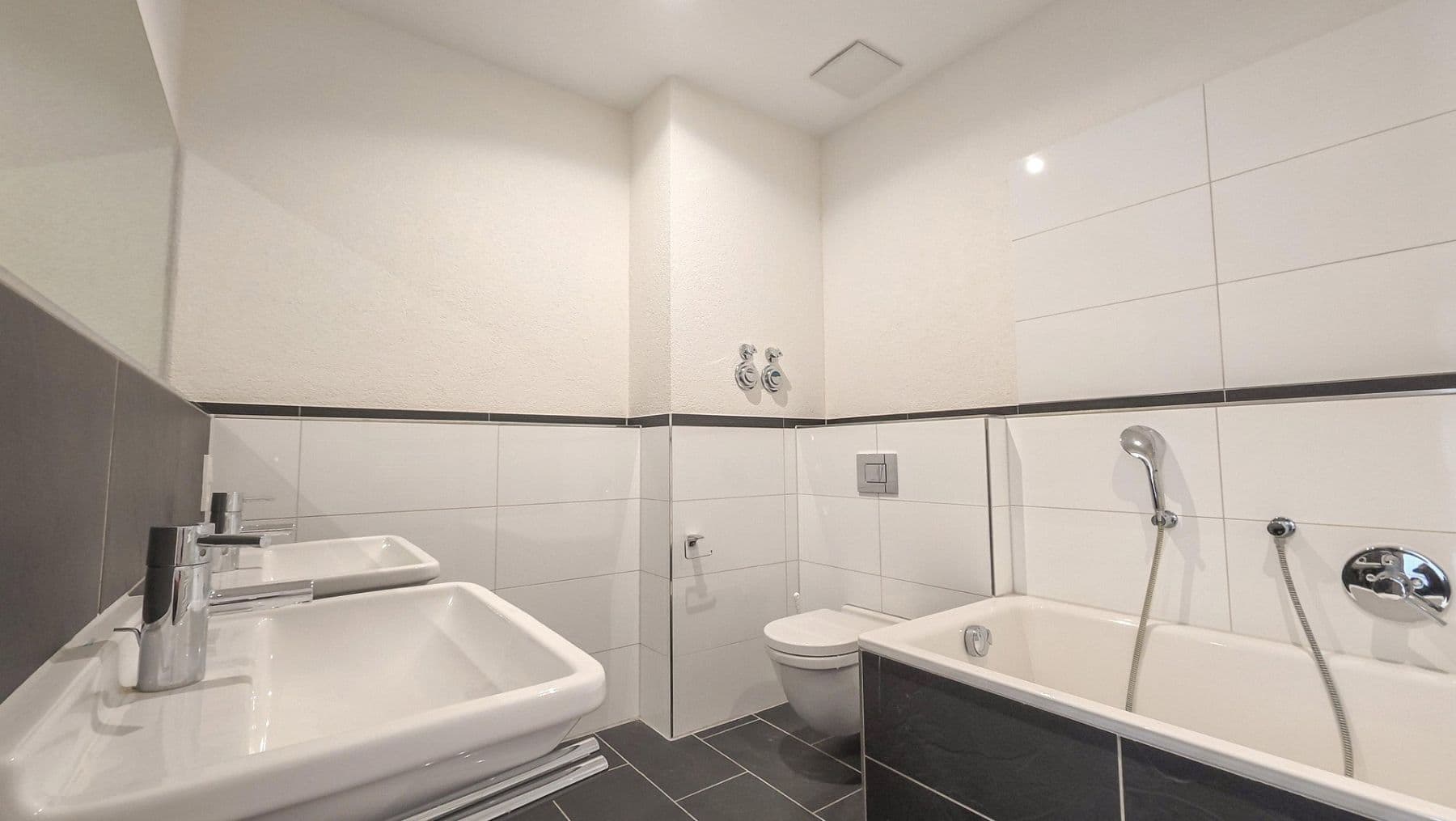 Predaj bytu 2-izbový 68 m², Bertha-von-Suttner-Allee 38, Lahr/Schwarzwald, Bádensko-Wurttembersko Predaj bytu 2-izbový 68 m², Bertha-von-Suttner-Allee 38, Lahr/Schwarzwald, Bádensko-Wurttembersko