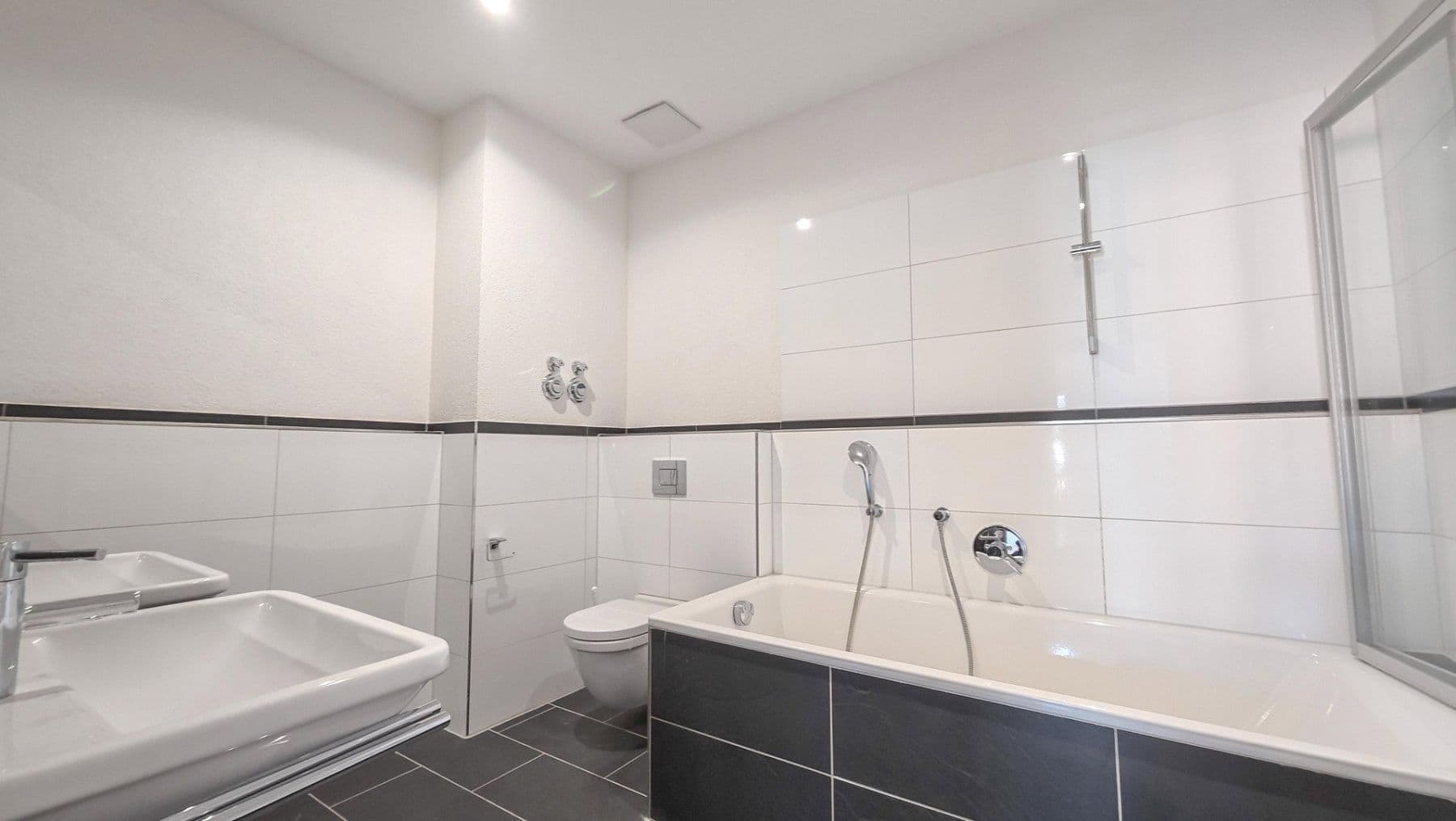 Predaj bytu 2-izbový 68 m², Bertha-von-Suttner-Allee 38, Lahr/Schwarzwald, Bádensko-Wurttembersko Predaj bytu 2-izbový 68 m², Bertha-von-Suttner-Allee 38, Lahr/Schwarzwald, Bádensko-Wurttembersko