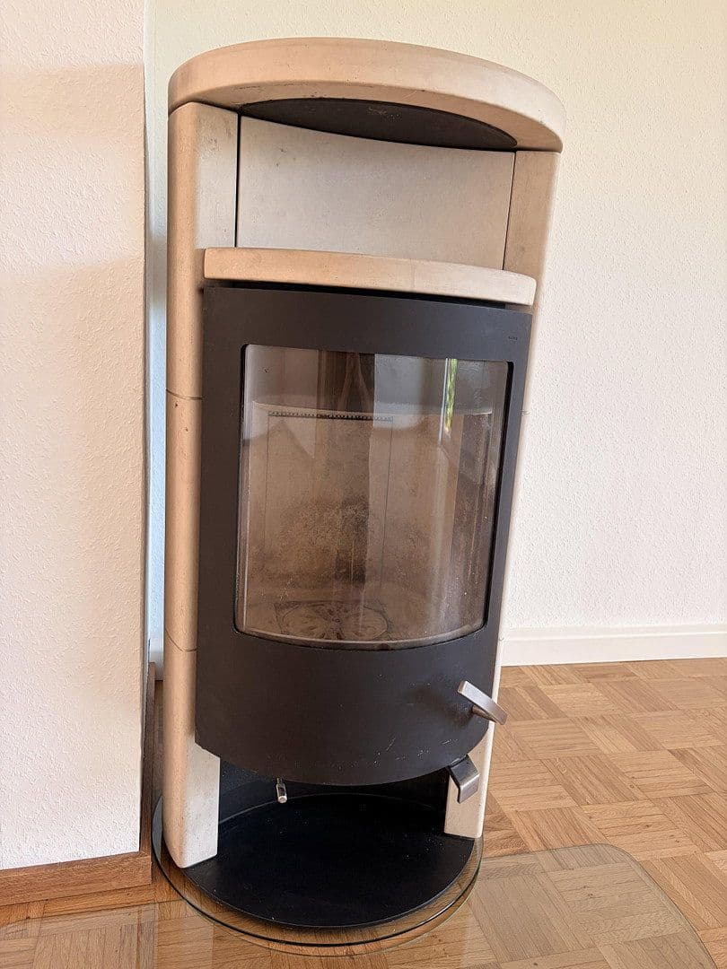 Prenájom bytu 4-izbový 126 m², Fliederstraße 8, Bad Rappenau, Bádensko-Wurttembersko Prenájom bytu 4-izbový 126 m², Fliederstraße 8, Bad Rappenau, Bádensko-Wurttembersko