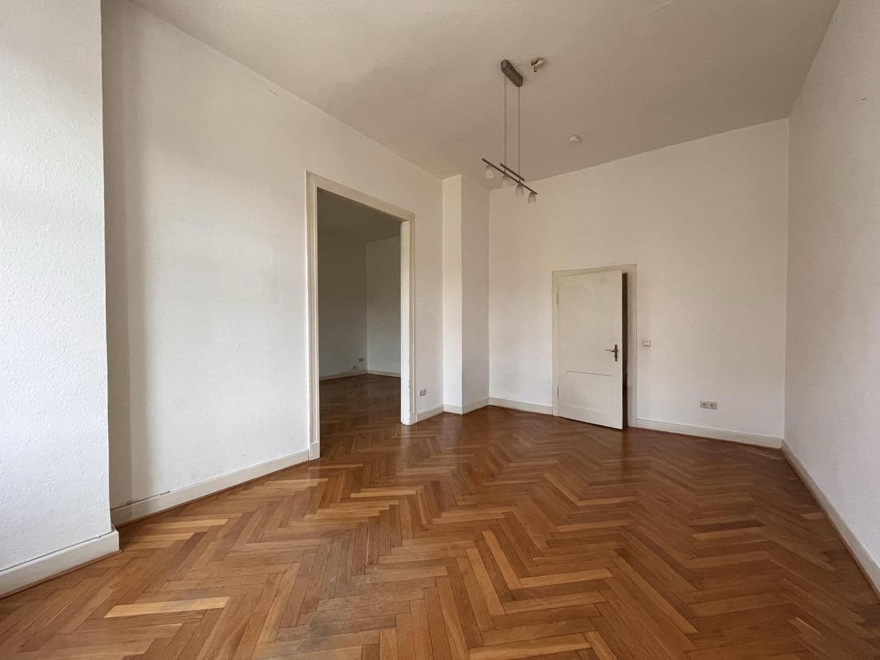 Predaj bytu 4-izbový 127 m², Düsseldorf, Severné Porýnie - Westfálsko Predaj bytu 4-izbový 127 m², Düsseldorf, Severné Porýnie - Westfálsko