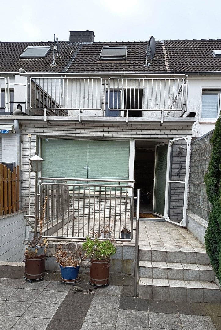 Predaj domu 110 m², pozemok 279 m², Moers, Severné Porýnie - Westfálsko Predaj domu 110 m², pozemok 279 m², Moers, Severné Porýnie - Westfálsko