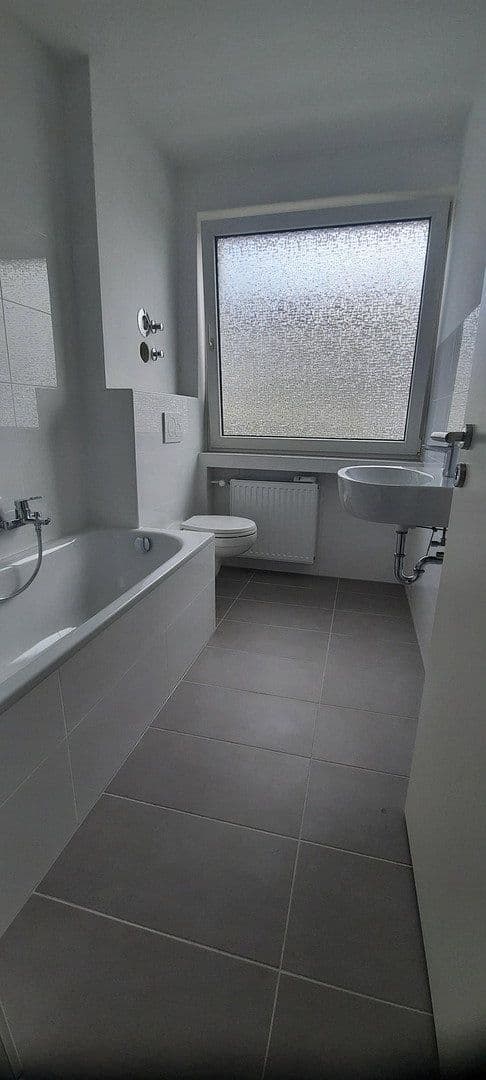 Prenájom bytu 2-izbový 63 m², Bedingrader Str., Essen, Severné Porýnie - Westfálsko Prenájom bytu 2-izbový 63 m², Bedingrader Str., Essen, Severné Porýnie - Westfálsko