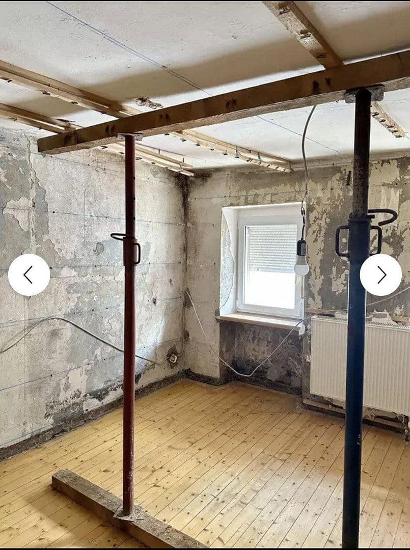 Predaj domu 140 m², pozemok 1.813 m², Kinheim, Porýnie-Falcko Predaj domu 140 m², pozemok 1.813 m², Kinheim, Porýnie-Falcko