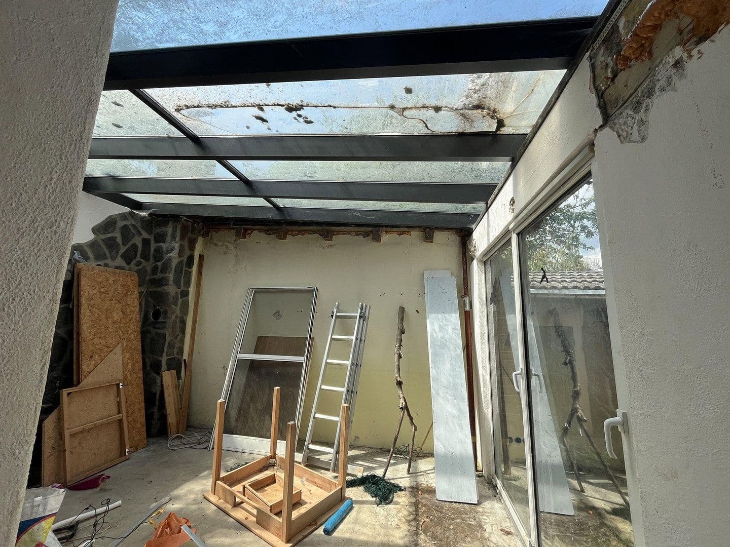 Predaj domu 140 m², pozemok 1.813 m², Kinheim, Porýnie-Falcko Predaj domu 140 m², pozemok 1.813 m², Kinheim, Porýnie-Falcko