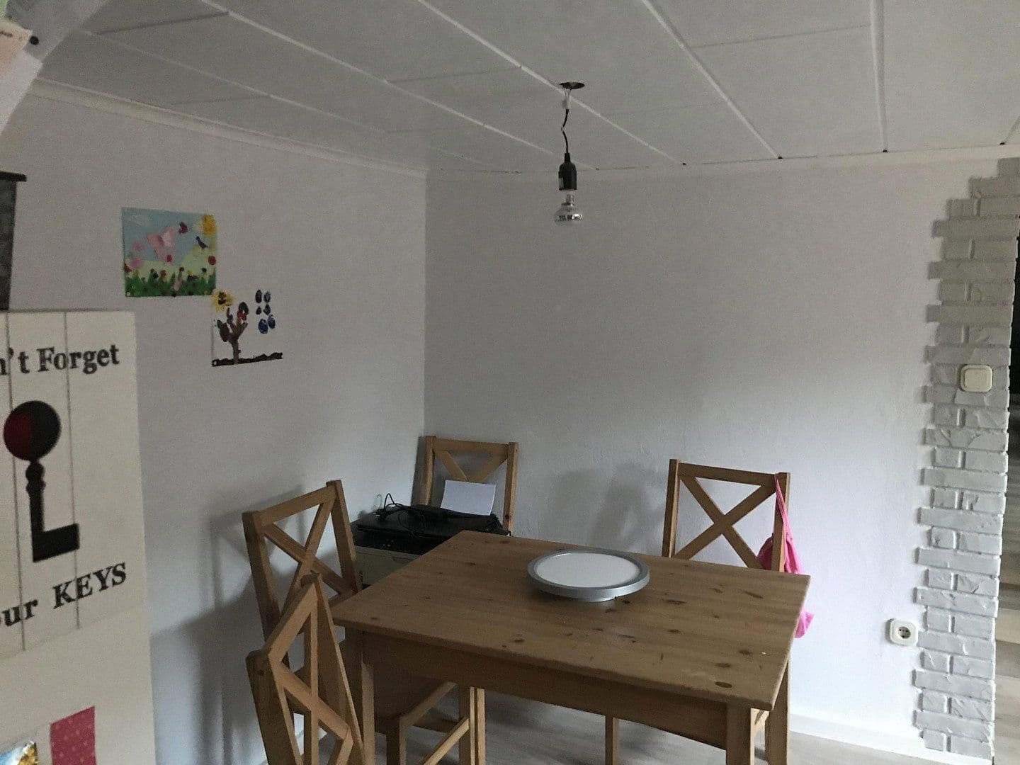 Predaj domu 140 m², pozemok 1.813 m², Kinheim, Porýnie-Falcko Predaj domu 140 m², pozemok 1.813 m², Kinheim, Porýnie-Falcko