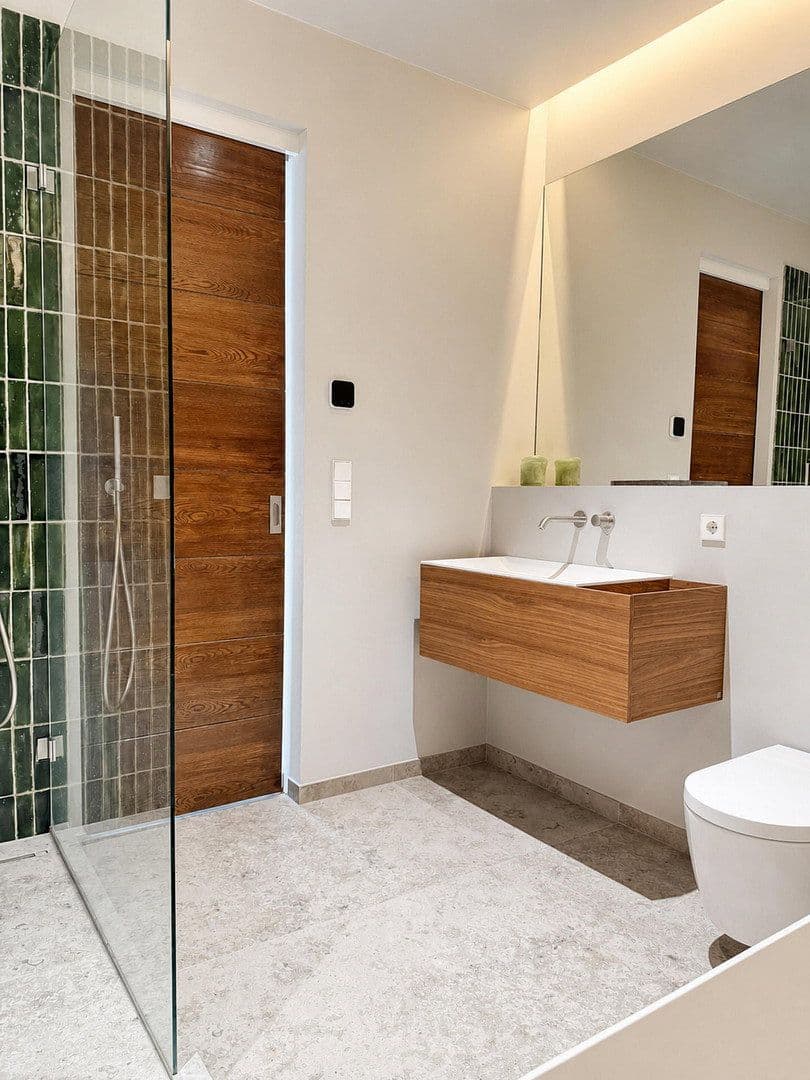 Predaj bytu 3-izbový 132 m², Berlin, Berlín Predaj bytu 3-izbový 132 m², Berlin, Berlín