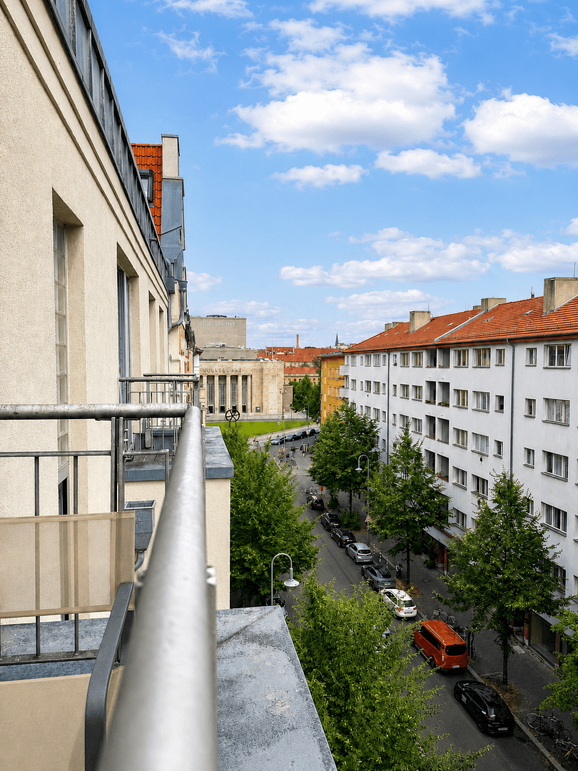 Predaj bytu 3-izbový 132 m², Berlin, Berlín Predaj bytu 3-izbový 132 m², Berlin, Berlín