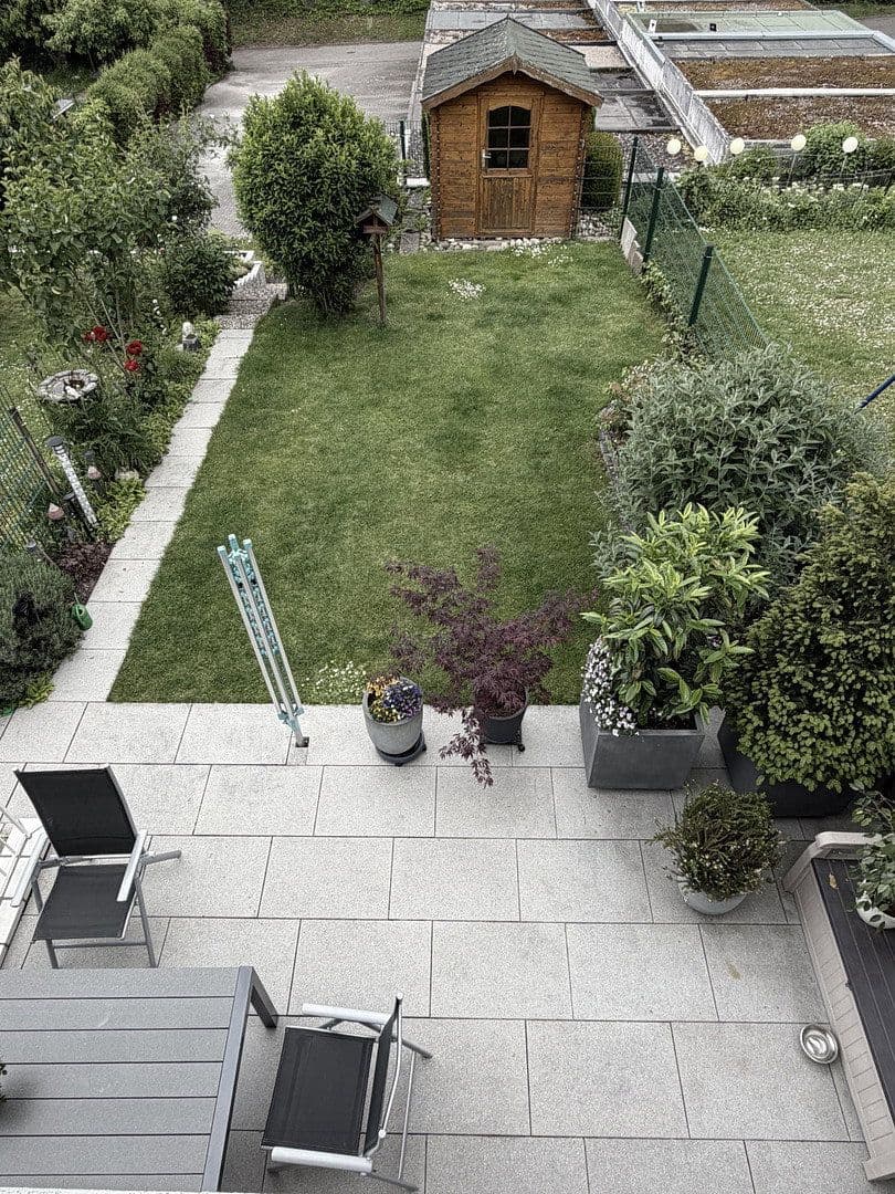 Predaj domu 115 m², pozemok 240 m², Weinsberg, Bádensko-Wurttembersko Predaj domu 115 m², pozemok 240 m², Weinsberg, Bádensko-Wurttembersko