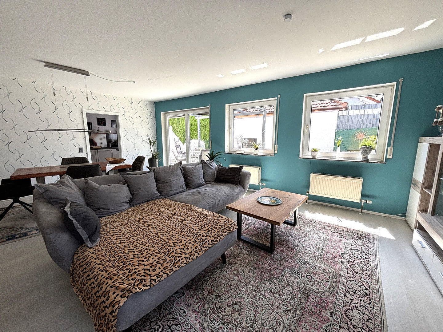 Prenájom bytu 3-izbový 79 m², Hünfelden, Hesensko Prenájom bytu 3-izbový 79 m², Hünfelden, Hesensko