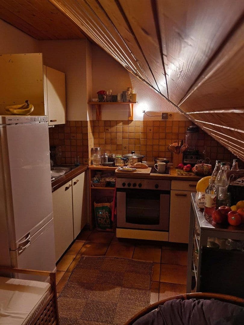Prenájom bytu 1-izbový 40 m², Auf der Ayl 59, Trier, Porýnie-Falcko Prenájom bytu 1-izbový 40 m², Auf der Ayl 59, Trier, Porýnie-Falcko