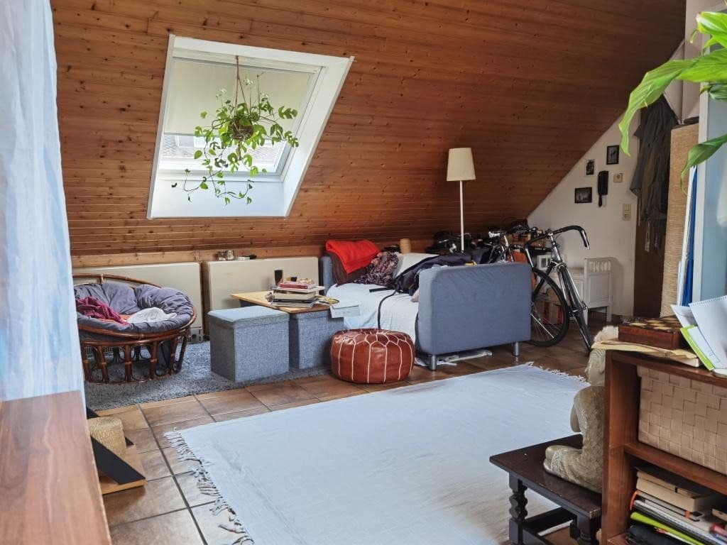 Prenájom bytu 1-izbový 40 m², Auf der Ayl 59, Trier, Porýnie-Falcko Prenájom bytu 1-izbový 40 m², Auf der Ayl 59, Trier, Porýnie-Falcko